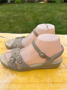 SAS Duo Quarter Women's Tan slingback Sandals Size 6.5